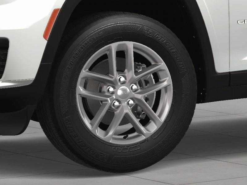 new 2025 Jeep Grand Cherokee L car, priced at $41,218