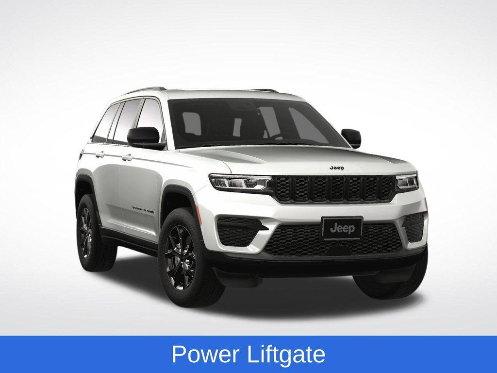 new 2025 Jeep Grand Cherokee car, priced at $44,053