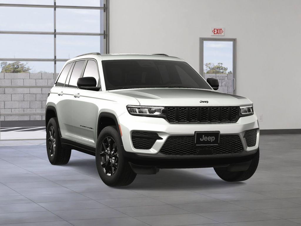 new 2025 Jeep Grand Cherokee car, priced at $44,053
