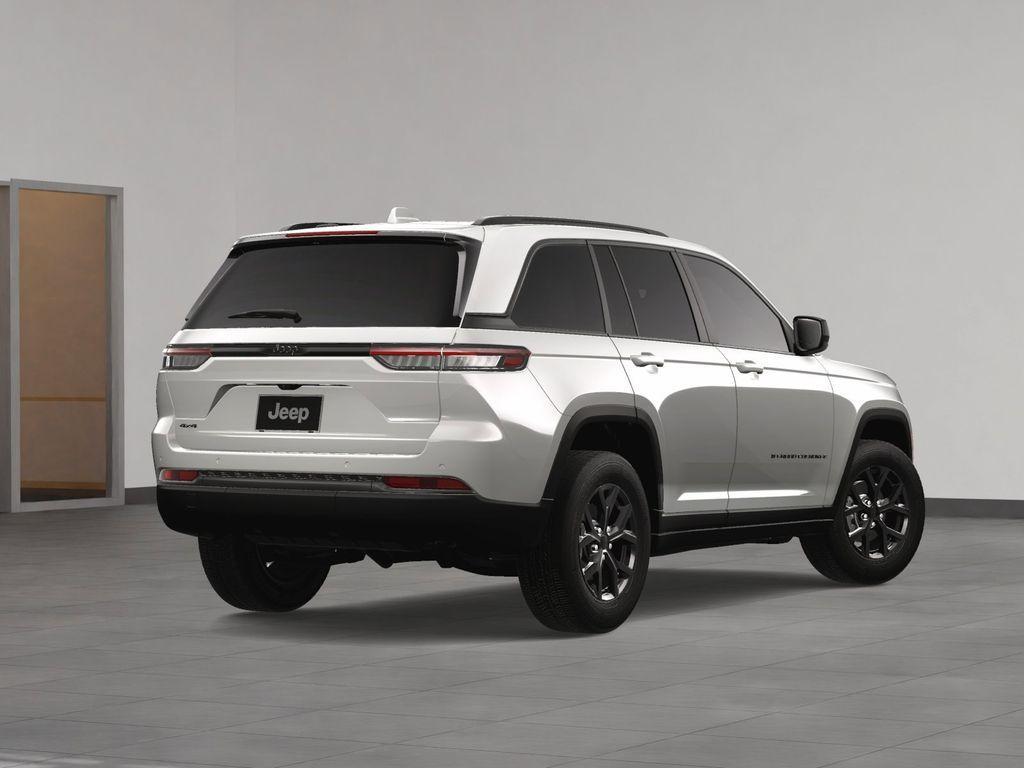 new 2025 Jeep Grand Cherokee car, priced at $44,053