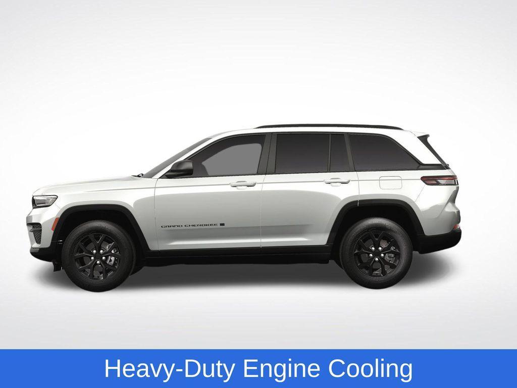 new 2025 Jeep Grand Cherokee car, priced at $44,053