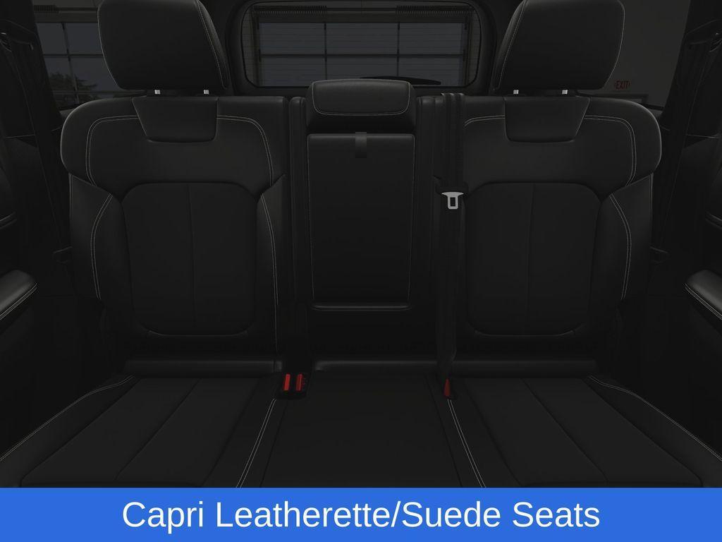 new 2025 Jeep Grand Cherokee car, priced at $44,053