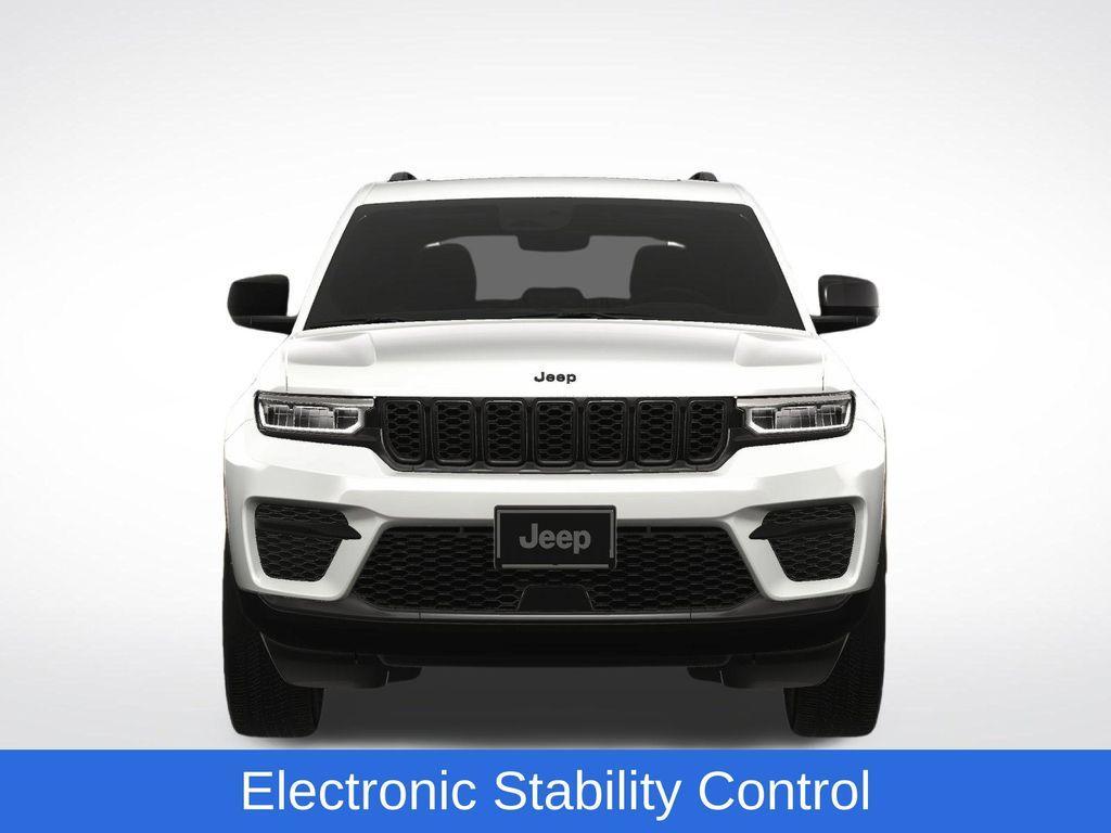 new 2025 Jeep Grand Cherokee car, priced at $44,053