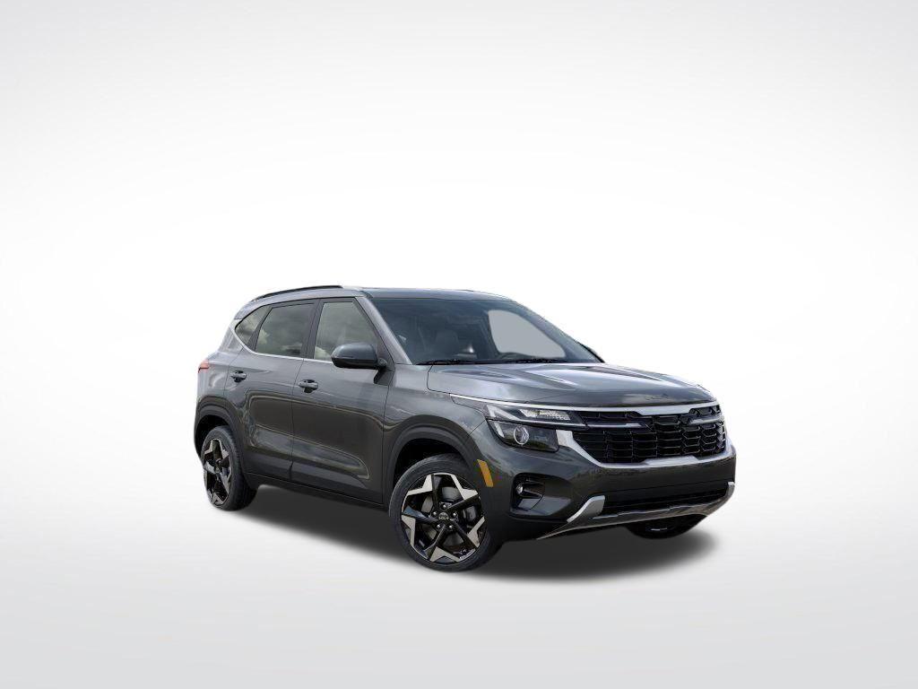 new 2025 Kia Seltos car, priced at $28,562