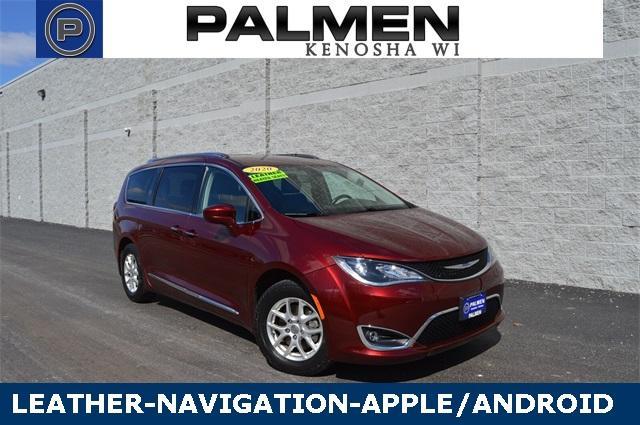 used 2020 Chrysler Pacifica car, priced at $17,989