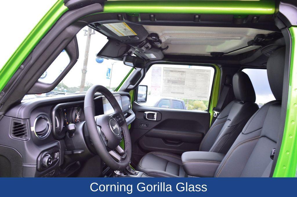 new 2025 Jeep Gladiator car, priced at $44,039
