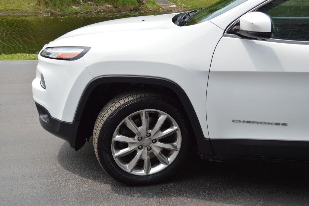 used 2015 Jeep Cherokee car, priced at $15,300