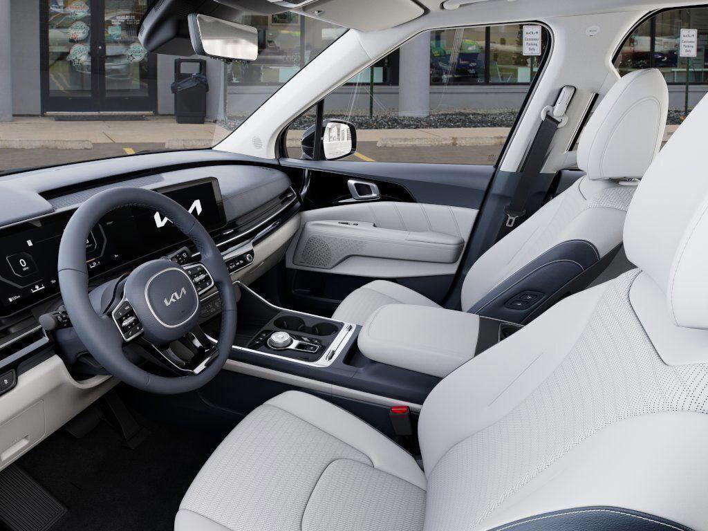 new 2025 Kia Carnival Hybrid car, priced at $53,330