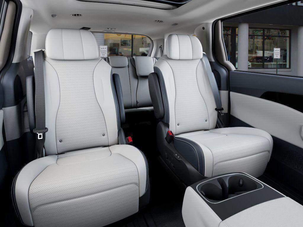 new 2025 Kia Carnival Hybrid car, priced at $53,121