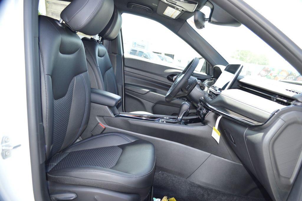 new 2025 Jeep Compass car, priced at $28,444
