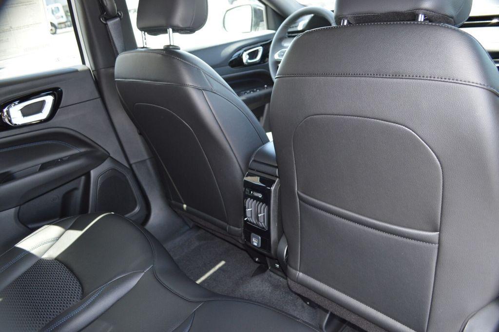 new 2025 Jeep Compass car, priced at $28,444