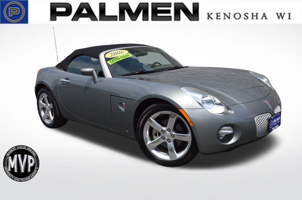 used 2006 Pontiac Solstice car, priced at $11,100