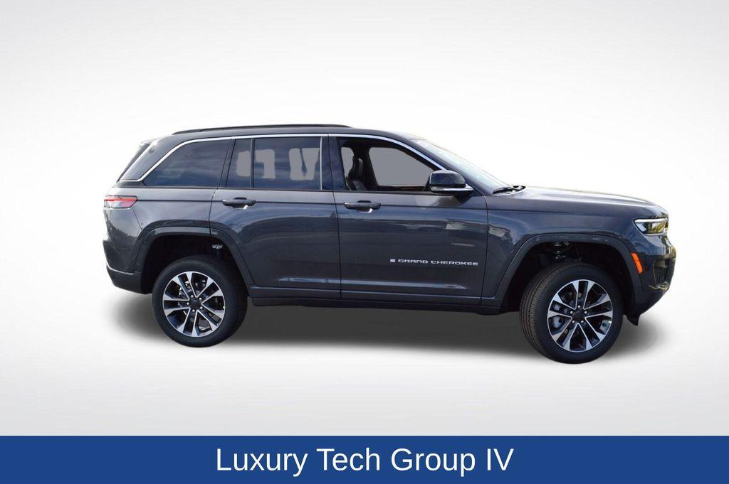 new 2025 Jeep Grand Cherokee car, priced at $59,063