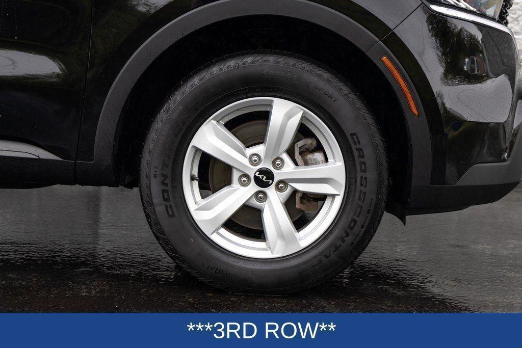 used 2022 Kia Sorento car, priced at $26,780