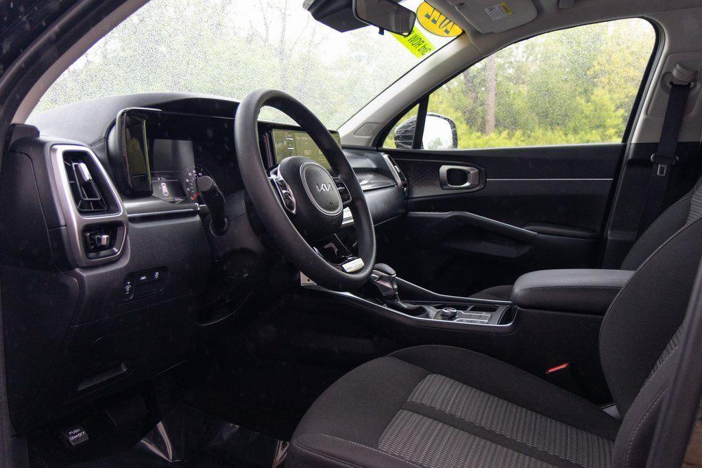 used 2022 Kia Sorento car, priced at $26,777