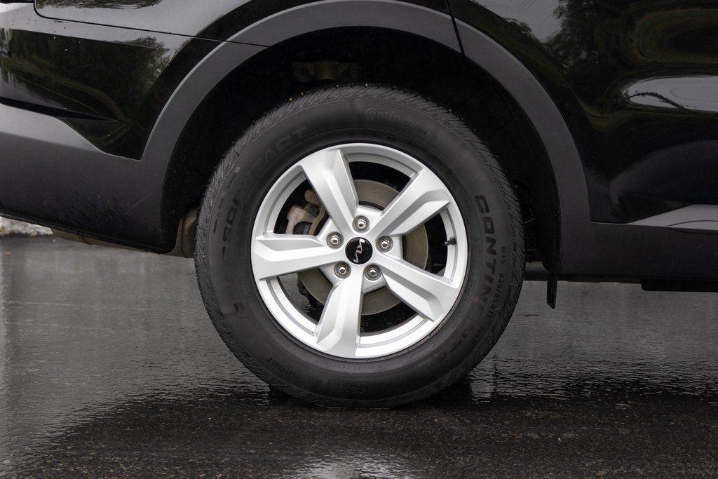 used 2022 Kia Sorento car, priced at $26,777