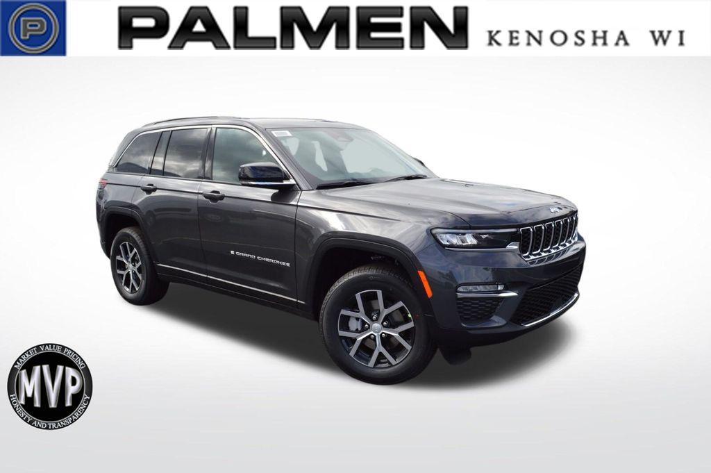 new 2025 Jeep Grand Cherokee car, priced at $47,990