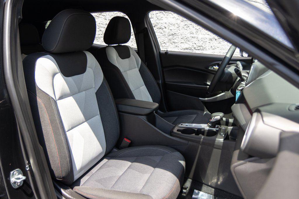used 2024 Chevrolet Trax car, priced at $24,014