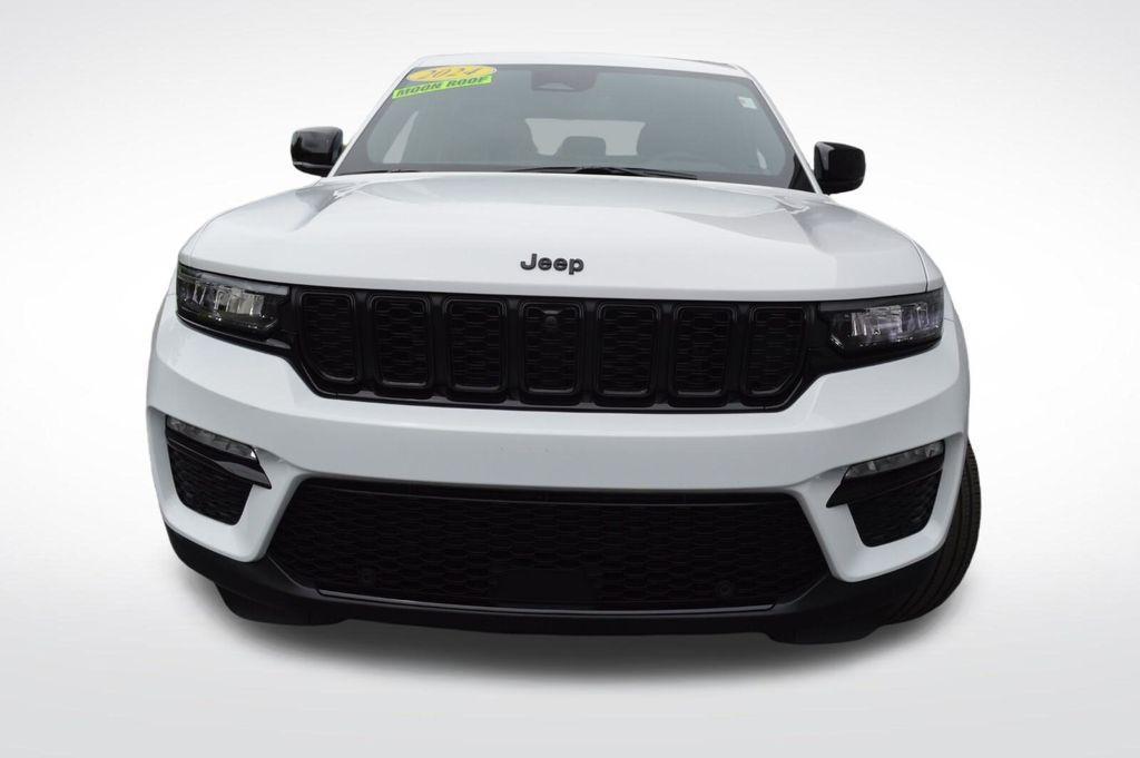 used 2024 Jeep Grand Cherokee car, priced at $39,000