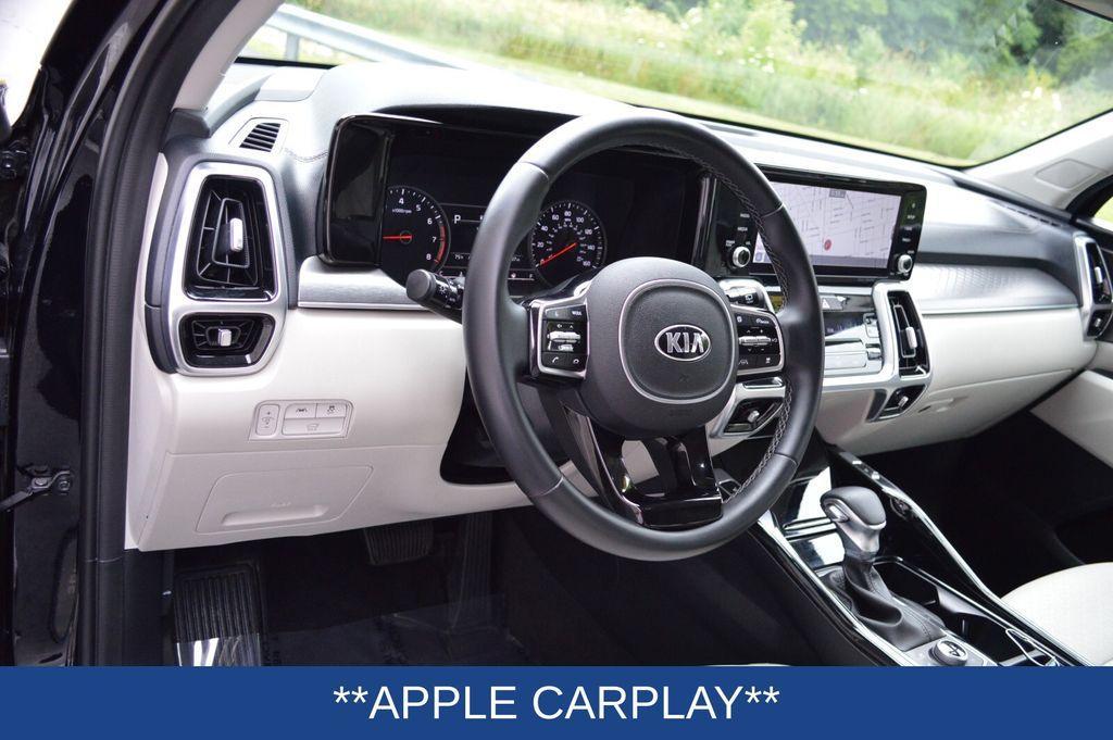 used 2021 Kia Sorento car, priced at $26,998