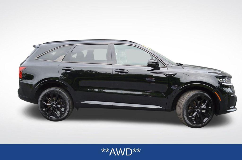 used 2021 Kia Sorento car, priced at $26,998