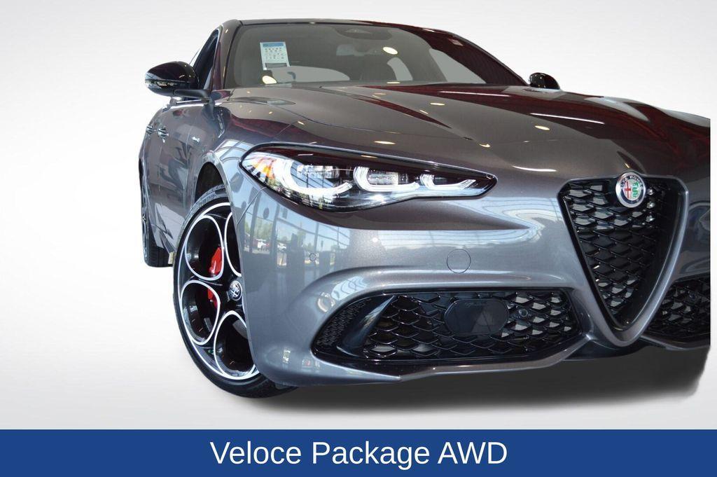 new 2025 Alfa Romeo Giulia car, priced at $47,668