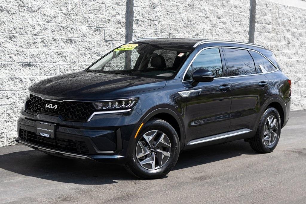 used 2022 Kia Sorento Hybrid car, priced at $29,998