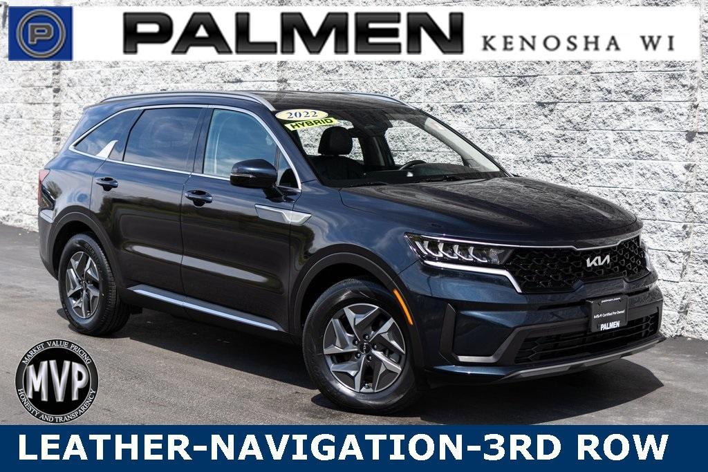used 2022 Kia Sorento Hybrid car, priced at $29,998