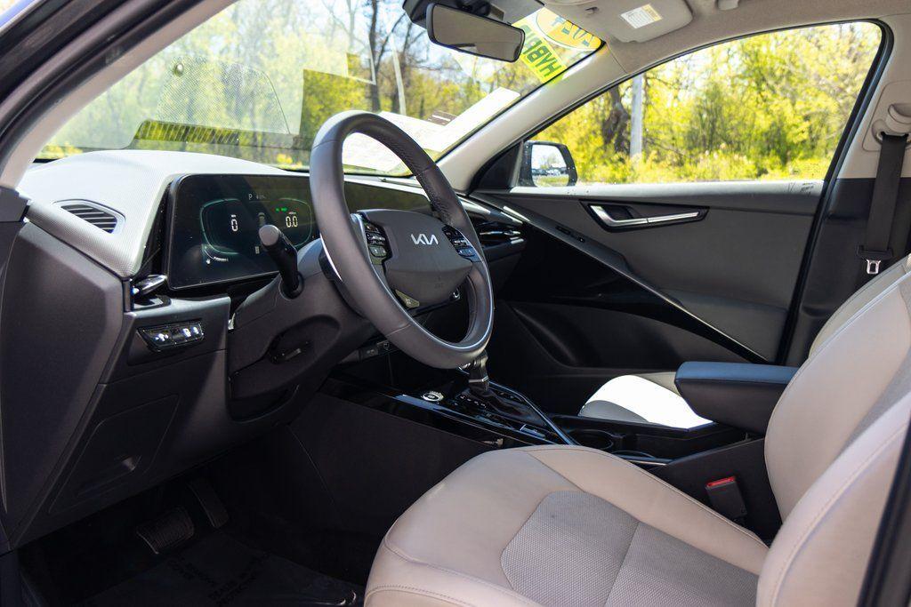 used 2024 Kia Niro car, priced at $27,998