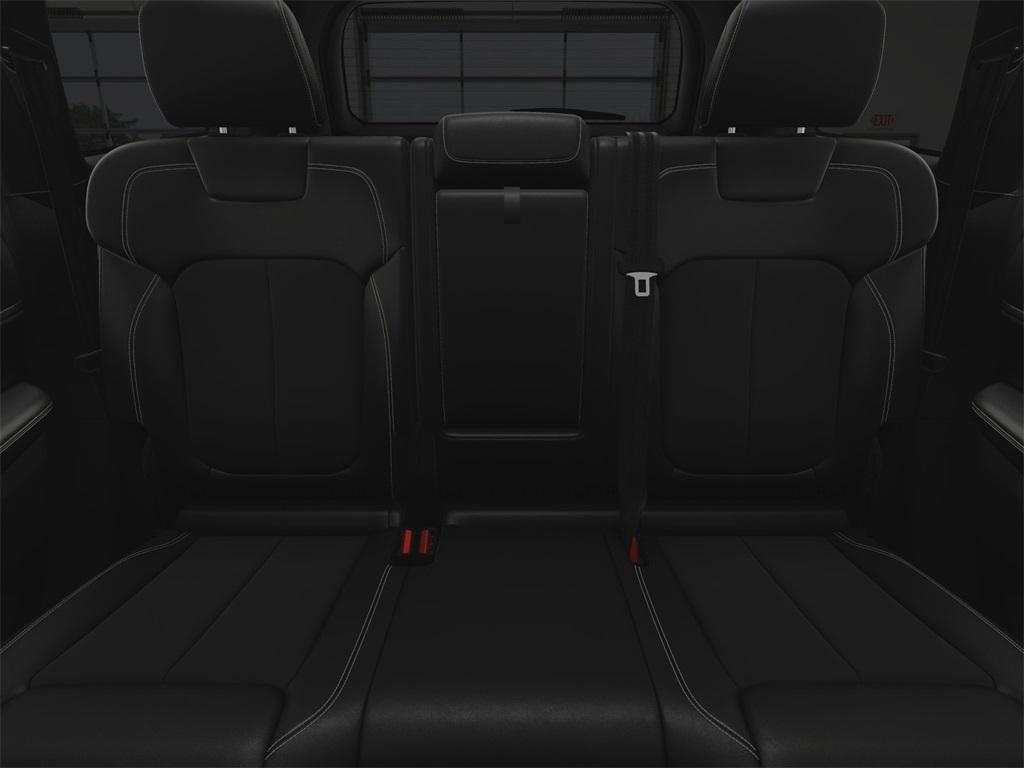 new 2025 Jeep Grand Cherokee car, priced at $43,218