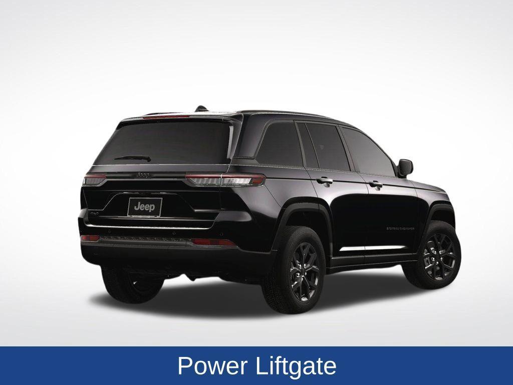 new 2025 Jeep Grand Cherokee car, priced at $46,725
