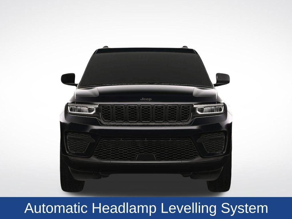 new 2025 Jeep Grand Cherokee car, priced at $46,725