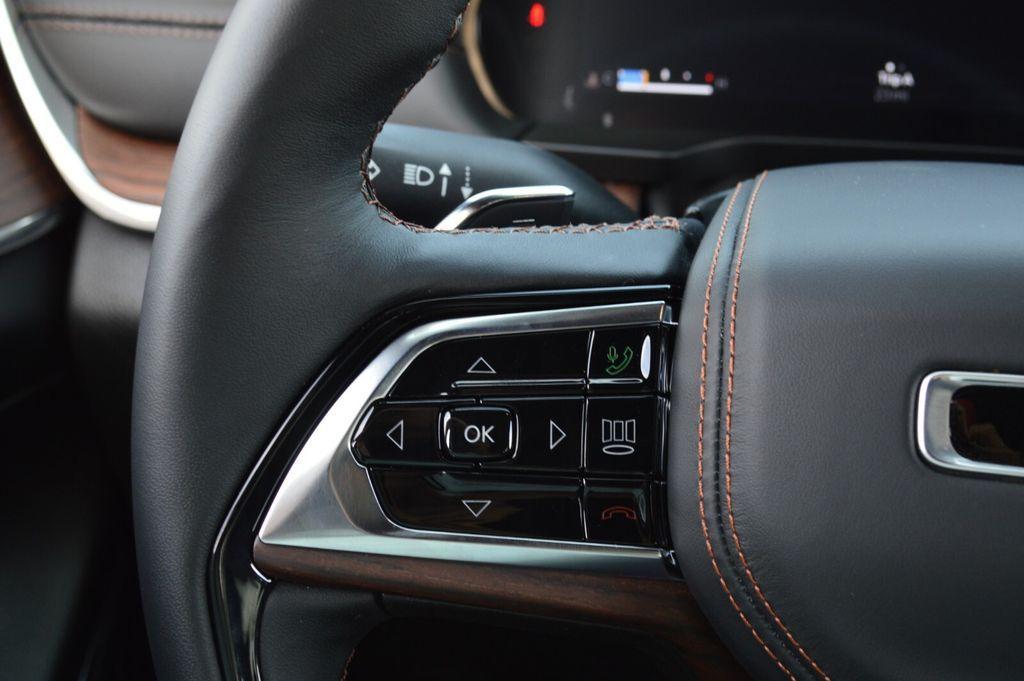 new 2025 Jeep Grand Cherokee car, priced at $61,555