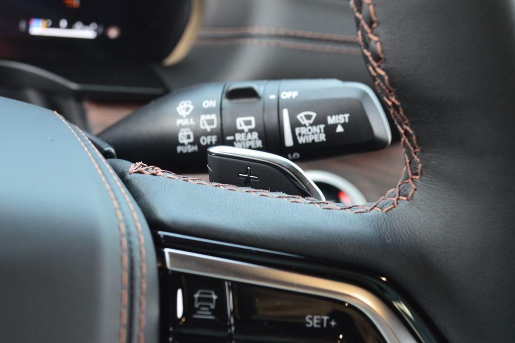 new 2025 Jeep Grand Cherokee car, priced at $61,555