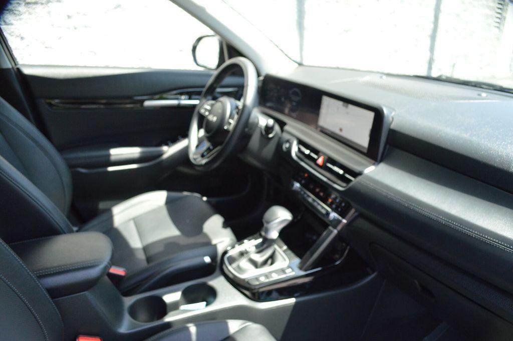 used 2024 Kia Seltos car, priced at $25,700