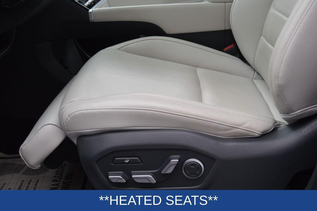 used 2024 Hyundai Santa Fe car, priced at $40,998