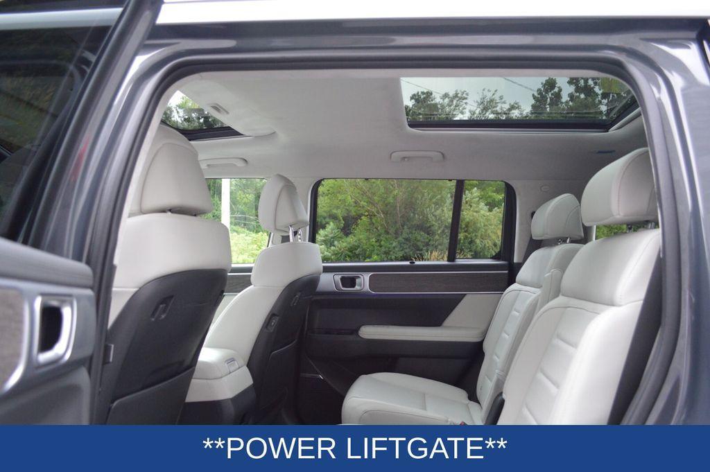 used 2024 Hyundai Santa Fe car, priced at $40,998