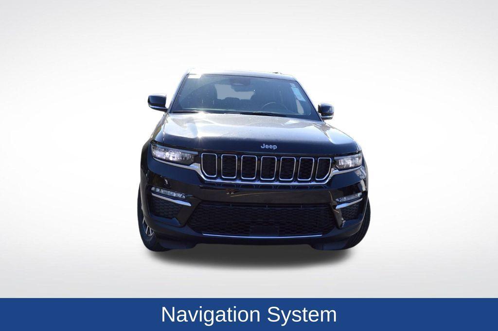 new 2025 Jeep Grand Cherokee car, priced at $48,755