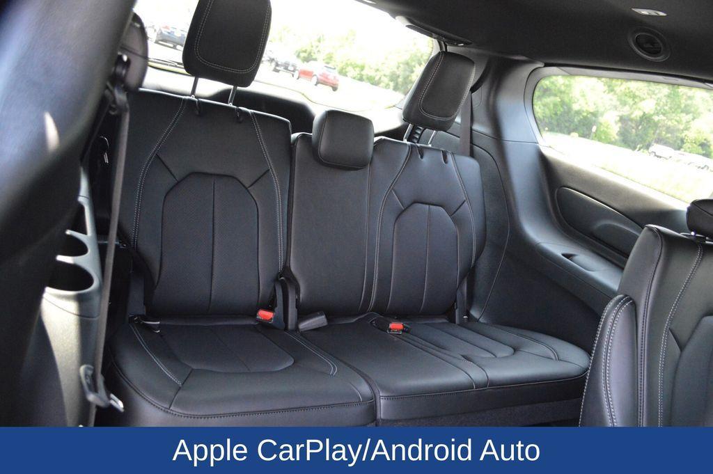 new 2025 Chrysler Pacifica car, priced at $41,744
