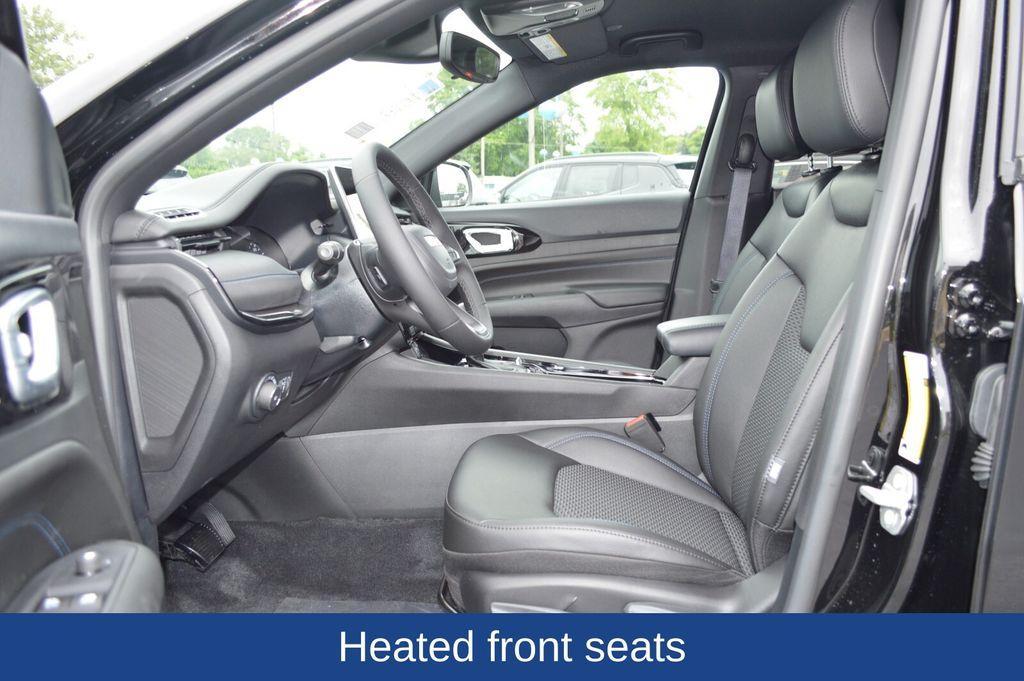 new 2025 Jeep Compass car, priced at $28,980