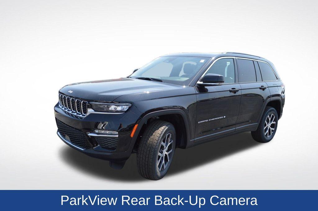 new 2025 Jeep Grand Cherokee car, priced at $45,693
