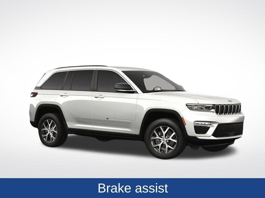 new 2025 Jeep Grand Cherokee car, priced at $46,900