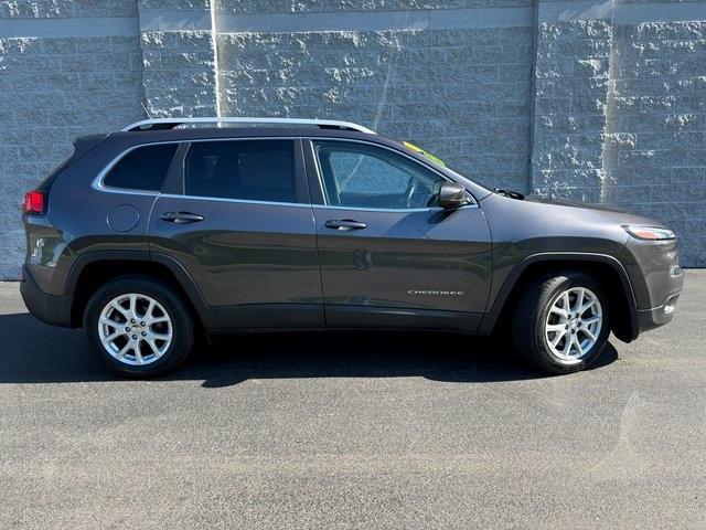 used 2017 Jeep Cherokee car, priced at $12,544