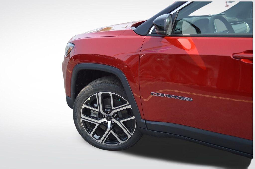 new 2025 Jeep Compass car, priced at $31,077