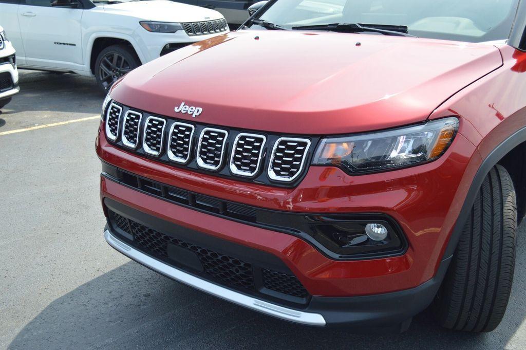 new 2025 Jeep Compass car, priced at $31,077