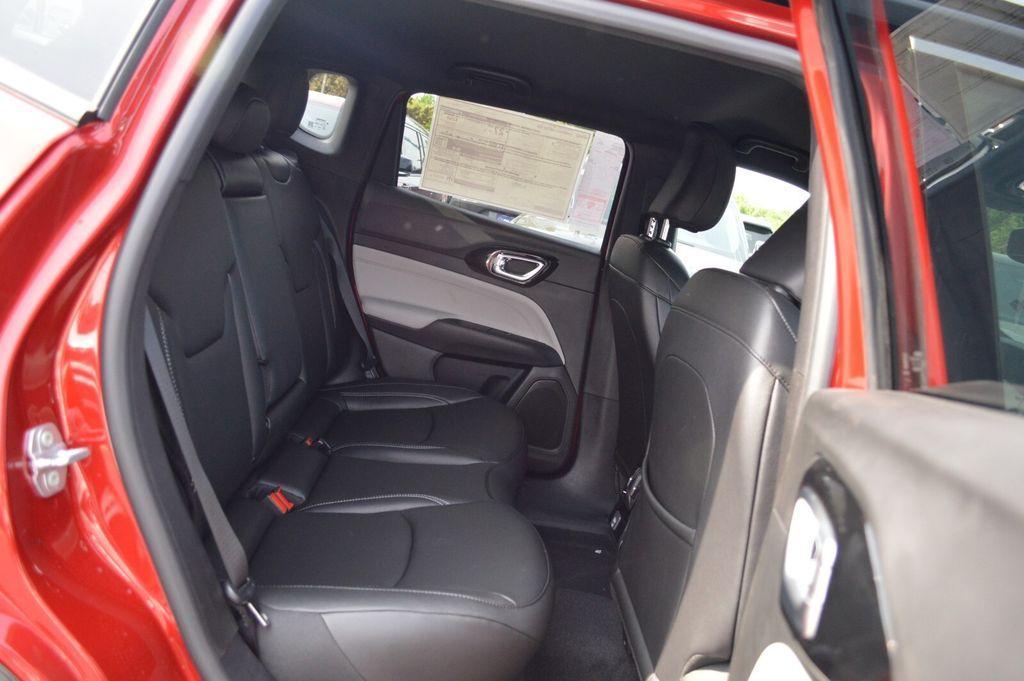 new 2025 Jeep Compass car, priced at $31,077