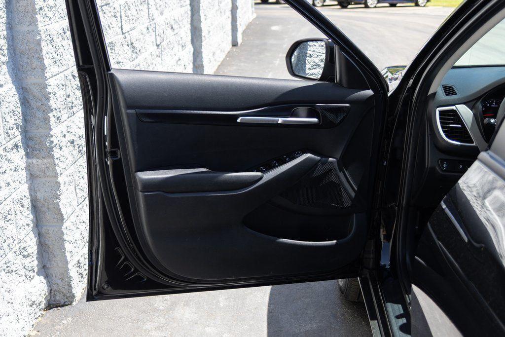 used 2021 Kia Seltos car, priced at $18,144