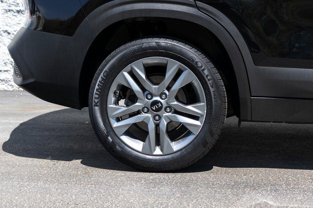 used 2021 Kia Seltos car, priced at $19,998
