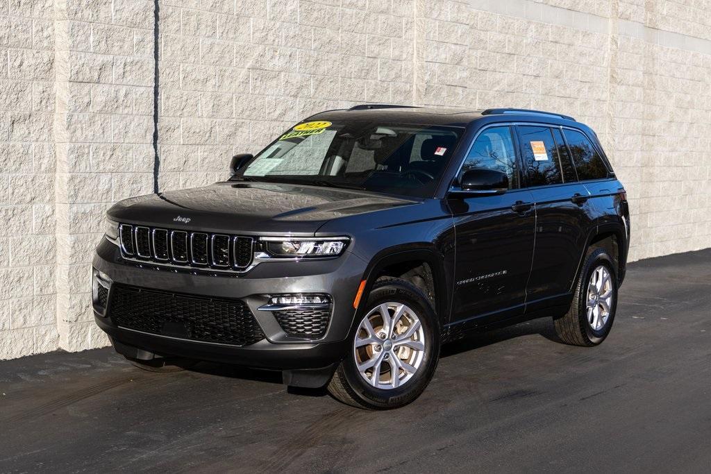 used 2022 Jeep Grand Cherokee car, priced at $33,993