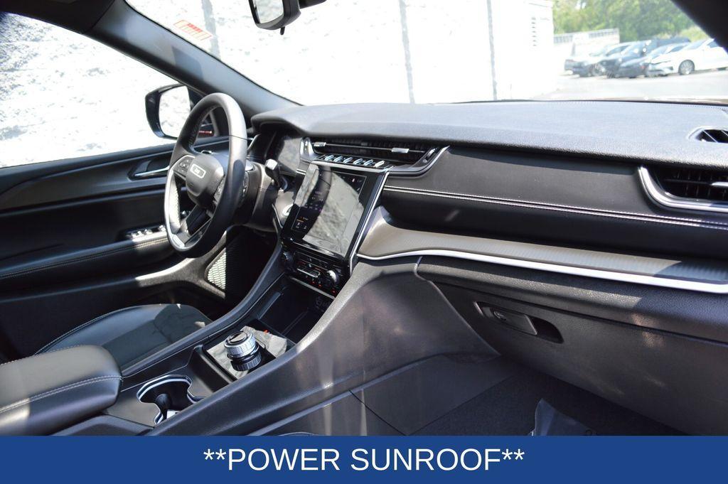 used 2024 Jeep Grand Cherokee car, priced at $38,998